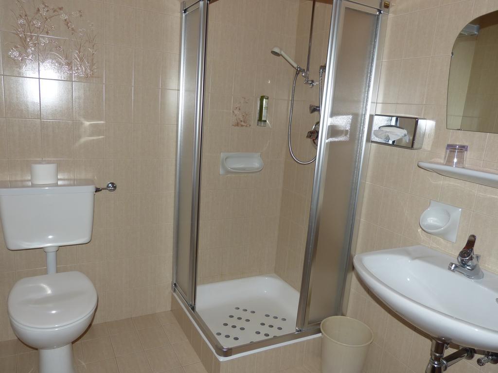 Haus Christl Bed and Breakfast Lana Εξωτερικό φωτογραφία